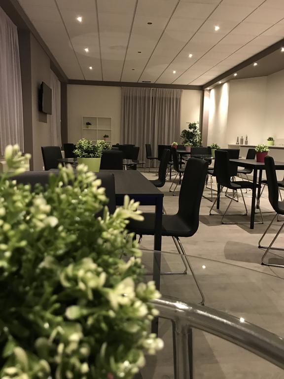 רג'ו אמיליה Novahotel מראה חיצוני תמונה